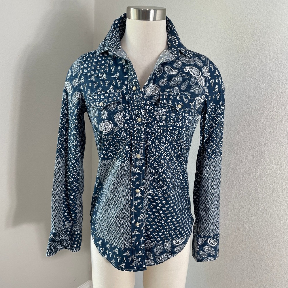 Levis Womens XS Bandana Patchwork Pearl Snap Shirt Long Sleeve Western Top